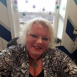 Meet your Posher, Rae